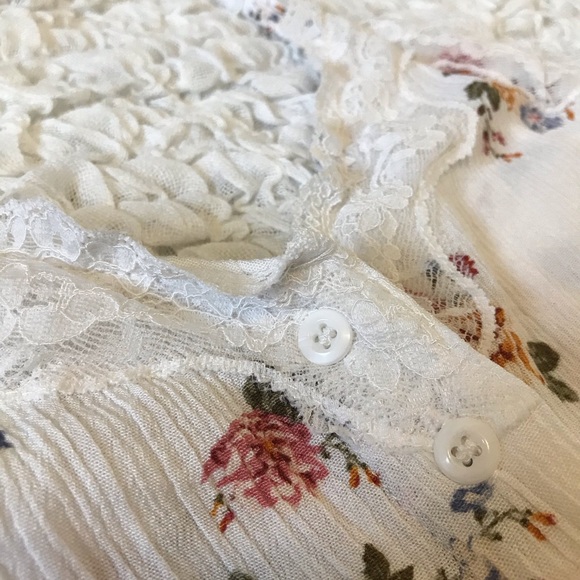 NWOT garage lace trim tank top - Picture 7 of 7